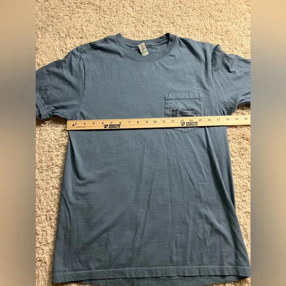 Size Small Short Sleeve Pardy Hardy Pocket Tee - Picture 4 of 6